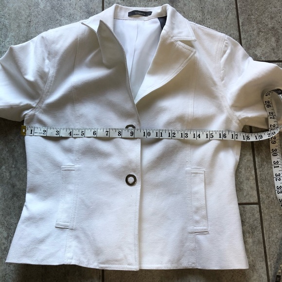 Liz Claiborne White Jacket - Picture 7 of 14